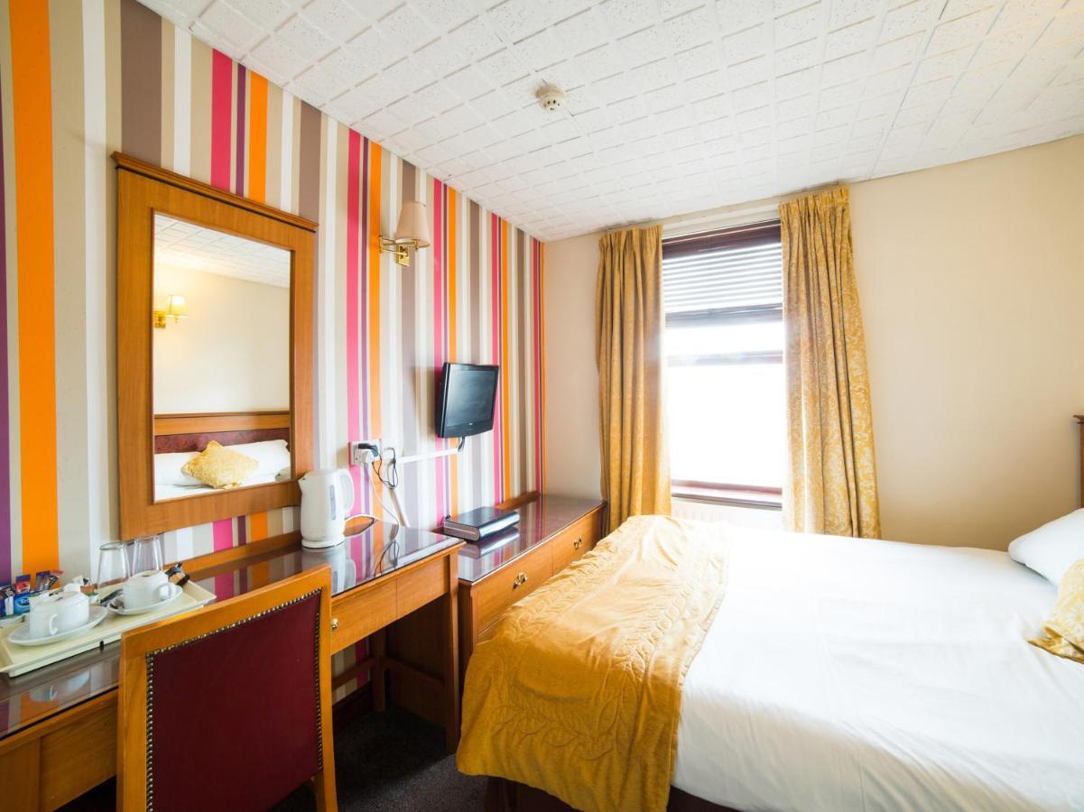 Hotel The Whistle And Flute Barnetby le Wold Zewnętrze zdjęcie